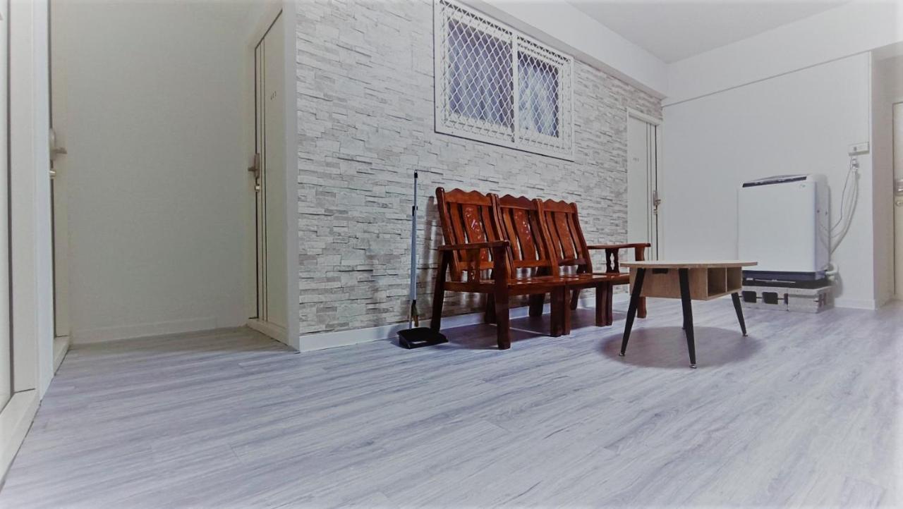 Fengchia Bichon B&B Тайджун Екстериор снимка